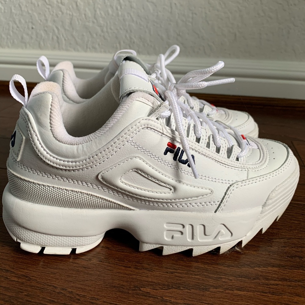 FILA women's disruptive 2 sneaker